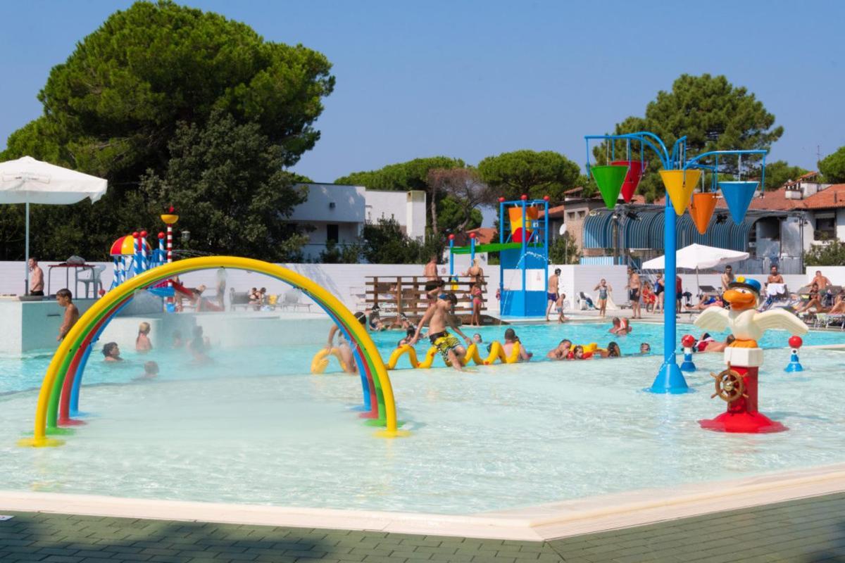 Mipro Mobilhome 6 Lido di Spina Exterior photo